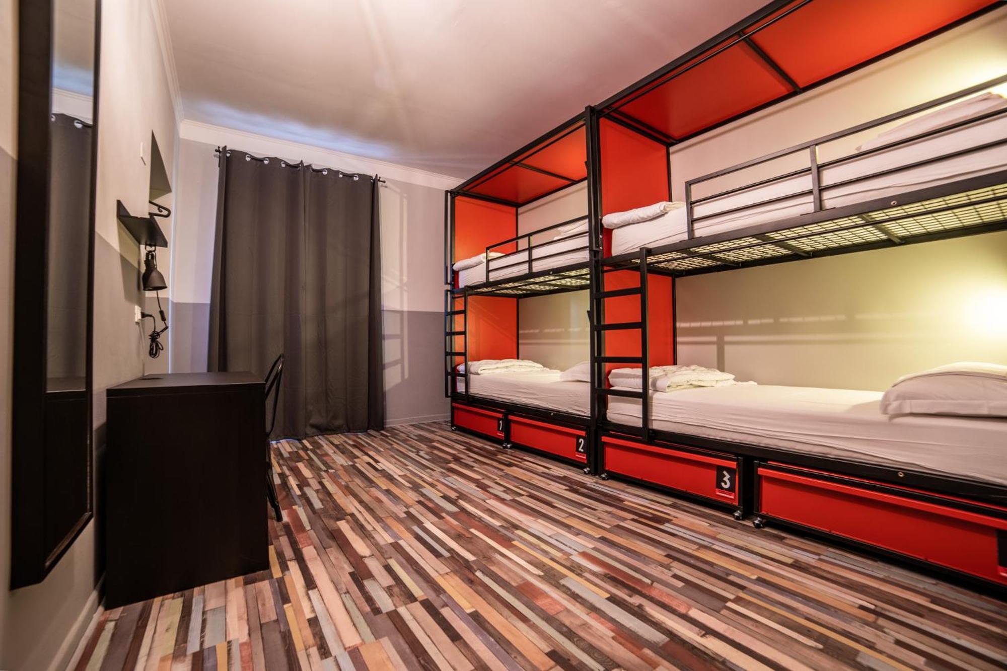 Yellowsquare Hostal Roma