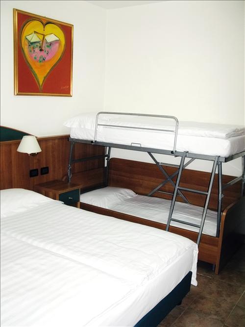 Hostal Yellowsquare